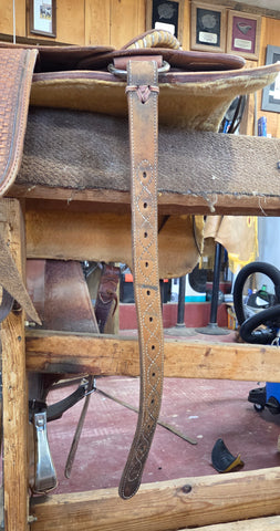 Bronc Saddle Billets